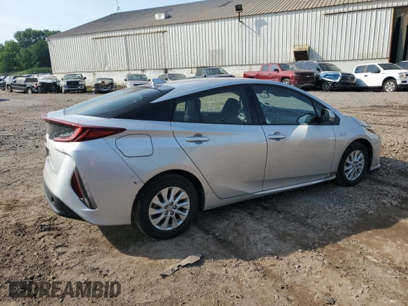 2017 Toyota Prius Plus with VIN JTDKARFP6H3045291, listed as a Copart auction lot 60299385 with 26,917 mi miles and Salvage title. Bid and sale history available at DreamBid. Image 3.