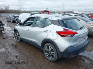 2018 Nissan Kicks S with VIN 3N1CP5CU6JL536379, listed as a IAAI auction lot 41523736 with 110,621 mi miles. Bid and sale history available at carsss.com. Image 3.