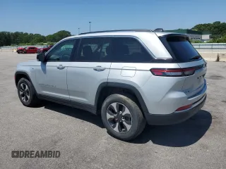 2023 Jeep Grand Cherokee with VIN 1C4RJYB64PC648891, listed as a Copart auction lot 61945935 with 37,970 mi miles and Clean title. Bid and sale history available at DreamBid. Image 2.