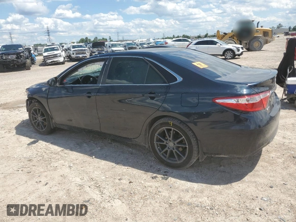 2017 Toyota Camry XLE z VIN 4T1BF1FKXHU295954, wystawiony jako Copart lot #56345095 z przebiegiem 41 672 mil mil oraz Szkoda całkowita • Salvage title. Historia ofert i sprzedaży dostępna na DreamBid. Obrazek 2.