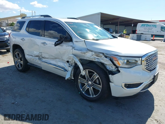 2017 GMC Acadia Denali z VIN 1GKKNXLS4HZ162970, wystawiony jako IAAI lot #42266517 z przebiegiem 60 605 mil mil oraz . Historia ofert i sprzedaży dostępna na DreamBid. Obrazek 1.