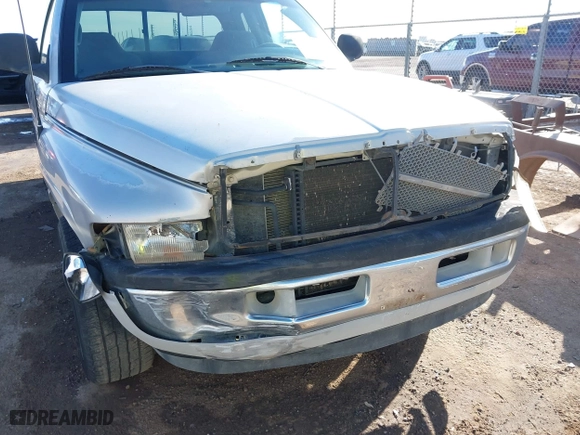 1998 Dodge Ram 1500 with VIN 3B7HC13Y2WG160581, listed as a IAAI auction lot 41564637 with 266,478 mi miles. Bid and sale history available at carsss.com. Image 6.