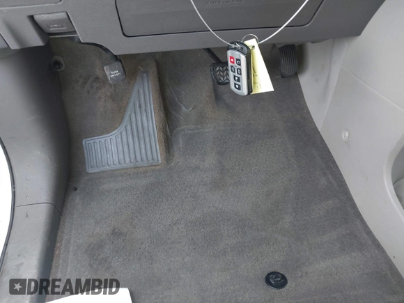 2015 Toyota Sienna XLE with VIN 5TDYK3DC5FS613045, listed as a IAAI auction lot 42276147 with 108,271 mi miles and . Bid and sale history available at DreamBid. Image 11.