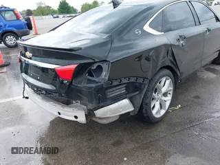 2016 Chevrolet Impala LT z VIN 2G1115S38G9142594, wystawiony jako IAAI lot #42346375 z przebiegiem 256 589 mil mil oraz . Historia ofert i sprzedaży dostępna na DreamBid. Obrazek 17.