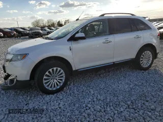 2011 Lincoln MKX z VIN 2LMDJ6JK6BBJ30318, wystawiony jako Copart lot #51118425 z przebiegiem 142 699 mil mil oraz Szkoda całkowita • Salvage title. Historia ofert i sprzedaży dostępna na DreamBid. Obrazek 1.