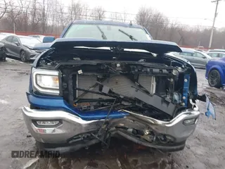 2017 GMC Sierra 1500 SLE z VIN 1GTV2MEC4HZ214619, wystawiony jako IAAI lot #41522006 z przebiegiem 184 513 mil mil oraz . Historia ofert i sprzedaży dostępna na DreamBid. Obrazek 18.