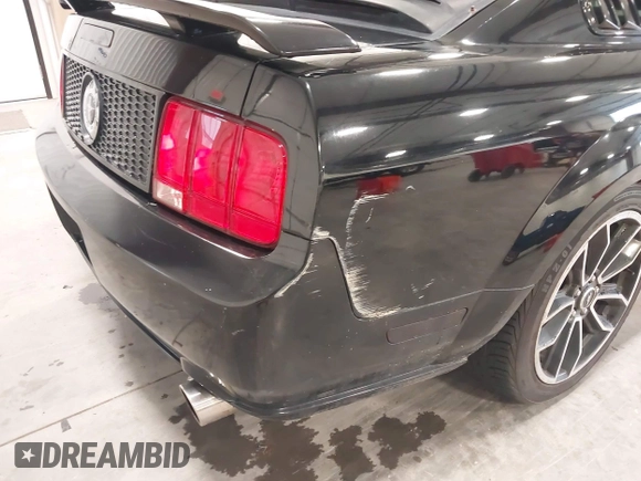2006 Ford Mustang Standard with VIN 1ZVHT80N565237483, listed as a IAAI auction lot 42212367 with 132,005 mi miles and . Bid and sale history available at carsss.com. Image 14.