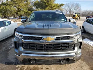 2023 Chevrolet Silverado 1500 LT with VIN 1GCUDDE86PZ197371, listed as a Copart auction lot 42491185 with 18,781 mi miles and Salvage Title. Bid and sale history available at carsss.com. Image 5.