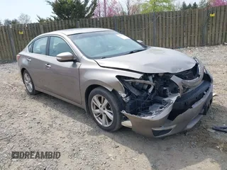 2013 Nissan Altima SL with VIN 1N4AL3AP7DC239998, listed as a IAAI auction lot 41991240 with 250,600 mi miles and . Bid and sale history available at DreamBid. Image 1.