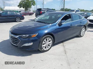 2022 Chevrolet Malibu LT z VIN 1G1ZD5ST4NF111809, wystawiony jako IAAI lot #42350804 z przebiegiem 55 965 mil mil oraz . Historia ofert i sprzedaży dostępna na DreamBid. Obrazek 2.