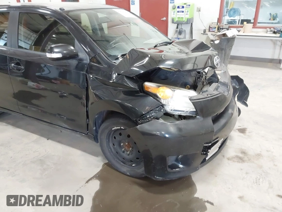2013 Scion xD with VIN JTKKUPB40D1035393, listed as a IAAI auction lot 41808640 with 1 mi miles. Bid and sale history available at carsss.com. Image 17.