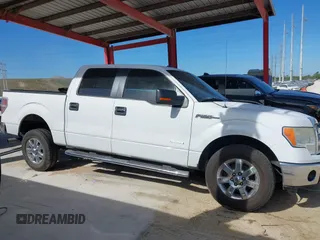 2014 Ford F-150 XL with VIN 1FTFW1CT5EKG08435, listed as a IAAI auction lot 41886526 with 215,364 mi miles. Bid and sale history available at carsss.com. Image 14.
