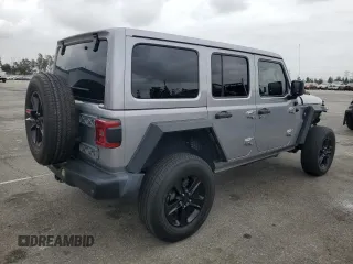 2018 Jeep Wrangler Unlimited Rubicon with VIN 1C4HJXFN7JW211402, listed as a Copart auction lot 53401925 with 79,041 mi miles and Salvage title. Bid and sale history available at DreamBid. Image 3.