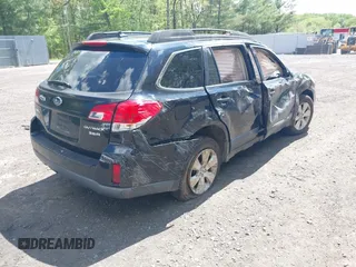 2012 Subaru Outback Limited z VIN 4S4BRDLC9C2241555, wystawiony jako IAAI lot #42215032 z przebiegiem 323 071 mil mil oraz . Historia ofert i sprzedaży dostępna na DreamBid. Obrazek 4.