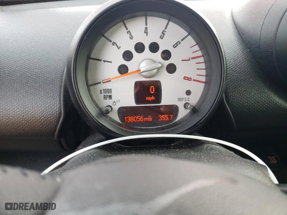 2013 MINI Cooper Countryman with VIN WMWZB3C55DWM07743, listed as a Copart auction lot 87904725 with 138,056 mi miles and Salvage Title. Bid and sale history available at carsss.com. Image 9.