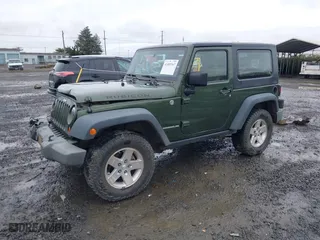 2008 Jeep Wrangler Rubicon with VIN 1J4GA64108L643373, listed as a IAAI auction lot 41489367 with 118,023 mi miles. Bid and sale history available at carsss.com. Image 17.