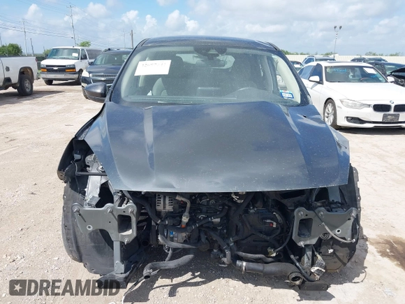 2020 Ford Escape SE z VIN 1FMCU0G61LUB95997, wystawiony jako IAAI lot #42687641 z przebiegiem 80 125 mil mil oraz . Historia ofert i sprzedaży dostępna na DreamBid. Obrazek 6.