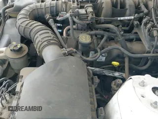 2007 Ford Mustang Deluxe z VIN 1ZVHT80N575317321, wystawiony jako IAAI lot #43397858 z przebiegiem 185 716 mil mil oraz . Historia ofert i sprzedaży dostępna na DreamBid. Obrazek 12.