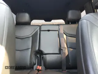 2020 Cadillac XT6 FWD Premium Luxury с VIN 1GYKPCRSXLZ174002, выставлен на аукционе Copart как лот 52083235 с пробегом 79 712 миль миль и Списание • Salvage title. История ставок и продаж доступна на DreamBid. Изображение 10.