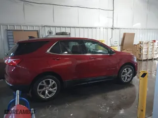 2020 Chevrolet Equinox LT with VIN 2GNAXKEV2L6276893, listed as a IAAI auction lot 41317709 with 112,437 mi miles. Bid and sale history available at carsss.com. Image 13.