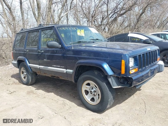 2000 Jeep Cherokee Police with VIN 1J4FF48S2YL223604, listed as a IAAI auction lot 41847737 with NaN miles. Bid and sale history available at carsss.com. Image 12.