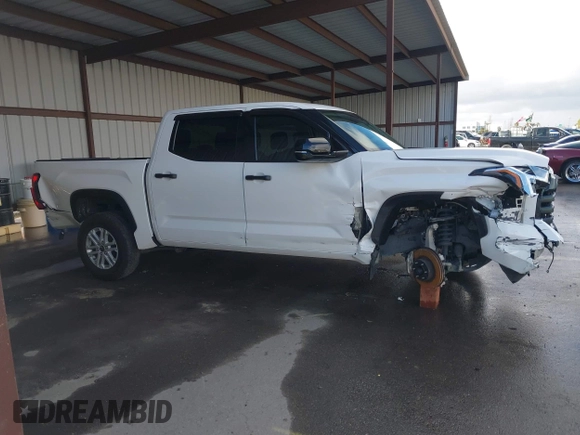 2022 Toyota Tundra 2WD SR5 with VIN 5TFLA5AB8NX018073, listed as a IAAI auction lot 41782146 with 57,053 mi miles. Bid and sale history available at carsss.com. Image 14.
