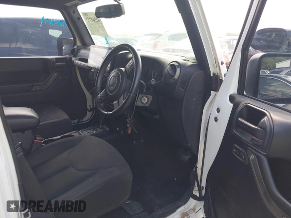 2016 Jeep Wrangler Unlimited Sport RHD z VIN 1C4BJWKG3GL293694, wystawiony jako IAAI lot #42569773 z przebiegiem 140 243 mil mil oraz . Historia ofert i sprzedaży dostępna na DreamBid. Obrazek 5.