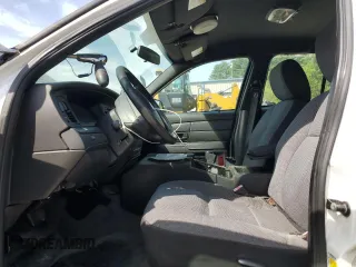2011 Ford Police Interceptor с VIN 2FABP7BV7BX104128, выставлен на аукционе Copart как лот 56131955 с пробегом Не указан миль и Чистый • Clean title. История ставок и продаж доступна на DreamBid. Изображение 7.