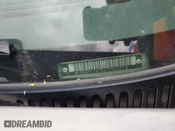 2004 Chevrolet Silverado 1500 Z71 with VIN 1GCEK19T84Z154525, listed as a Copart auction lot 54240895 with 228,359 mi miles and Salvage Title. Bid and sale history available at DreamBid. Image 12.