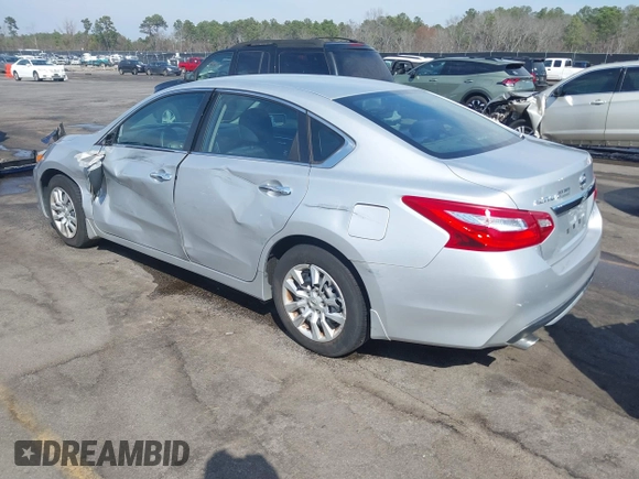 2016 Nissan Altima SV with VIN 1N4AL3AP7GC196137, listed as a IAAI auction lot 41675480 with 116,301 mi miles and . Bid and sale history available at DreamBid. Image 3.