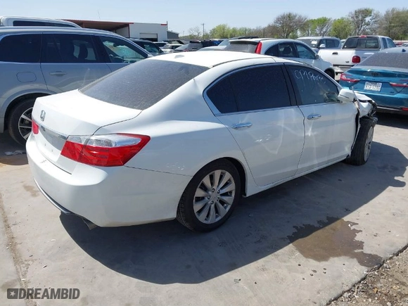 2015 Honda Accord Sedan EX-L with VIN 1HGCR2F83FA247514, listed as a IAAI auction lot 41832526 with 163,921 mi miles. Bid and sale history available at carsss.com. Image 4.