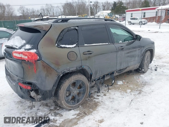 2017 Jeep Cherokee Limited z VIN 1C4PJMDB7HW530649, wystawiony jako IAAI lot #41365083 z przebiegiem 81 570 mil mil oraz . Historia ofert i sprzedaży dostępna na DreamBid. Obrazek 4.