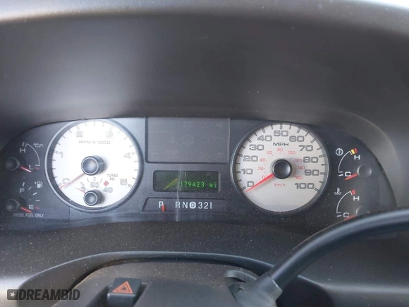 2006 Ford Super Duty F-250 XL with VIN 1FTSX21P06ED33807, listed as a IAAI auction lot 41824991 with 179,423 mi miles. Bid and sale history available at carsss.com. Image 7.