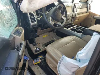 2018 Ford F-250 XL с VIN 1FT7W2BT0JEB27772, выставлен на аукционе Copart как лот 46932235 с пробегом 366 763 миль миль и Списание • Salvage title. История ставок и продаж доступна на DreamBid. Изображение 8.