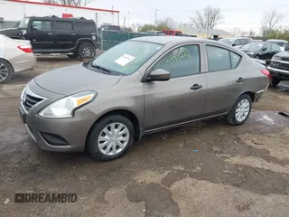 2016 Nissan Versa SV with VIN 3N1CN7AP7GL916192, listed as a IAAI auction lot 41997226 with 146,751 mi miles. Bid and sale history available at carsss.com. Image 2.
