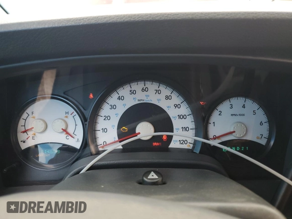 2004 Dodge Durango SXT with VIN 1D4HD38NX4F228182, listed as a Copart auction lot 44379675 with 114,609 mi miles and Salvage title. Bid and sale history available at DreamBid. Image 9.