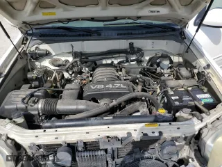 2006 Toyota Sequoia SR5 with VIN 5TDZT34A36S267724, listed as a Copart auction lot 53955305 with 300,858 mi miles and Clean Title. Bid and sale history available at carsss.com. Image 12.