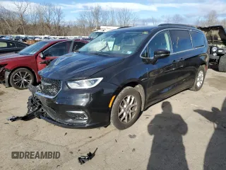 2022 Chrysler Pacifica Touring L with VIN 2C4RC1BG3NR172700, listed as a Copart auction lot 41557735 with 89,815 mi miles and Non repairable. Bid and sale history available at DreamBid. Image 1.