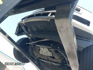 2018 Ford F-150 XL с VIN 1FTEW1CP0JKD35171, выставлен на аукционе IAAI как лот 42594307 с пробегом 123 237 миль миль и . История ставок и продаж доступна на DreamBid. Изображение 18.