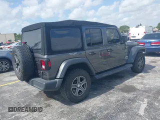 2018 Jeep Wrangler Unlimited Sport S z VIN 1C4HJXDGXJW165312, wystawiony jako IAAI lot #42095590 z przebiegiem 90 598 mil mil oraz . Historia ofert i sprzedaży dostępna na DreamBid. Obrazek 4.
