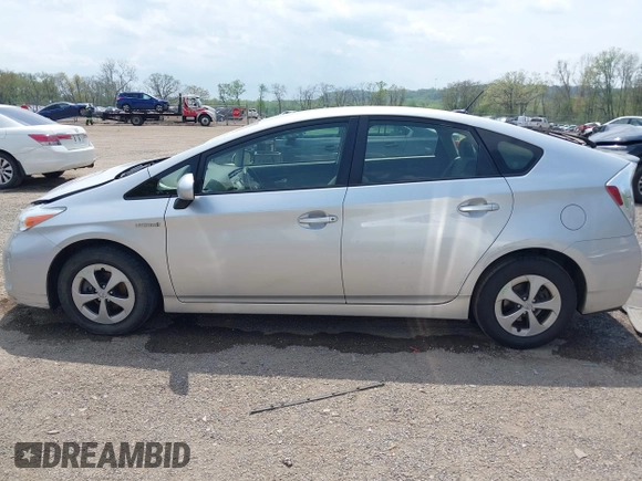 2013 Toyota Prius One with VIN JTDKN3DU7D5685051, listed as a IAAI auction lot 42155692 with 156,958 mi miles and . Bid and sale history available at DreamBid. Image 15.