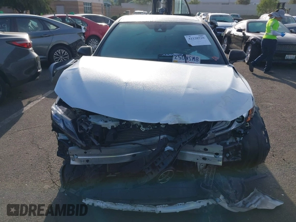 2021 Toyota Camry XSE z VIN 4T1K61AK1MU585677, wystawiony jako IAAI lot #42238920 z przebiegiem 90 089 mil mil oraz . Historia ofert i sprzedaży dostępna na DreamBid. Obrazek 13.