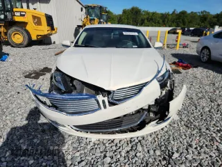 2013 Lincoln MKZ z VIN 3LN6L2GK1DR816558, wystawiony jako Copart lot #60424415 z przebiegiem 95 593 mil mil oraz Szkoda całkowita • Salvage title. Historia ofert i sprzedaży dostępna na DreamBid. Obrazek 5.