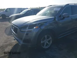 2018 Volvo XC90 Momentum with VIN YV4102CK7J1344205, listed as a IAAI auction lot 41730025 with 135,057 mi miles and . Bid and sale history available at DreamBid. Image 6.