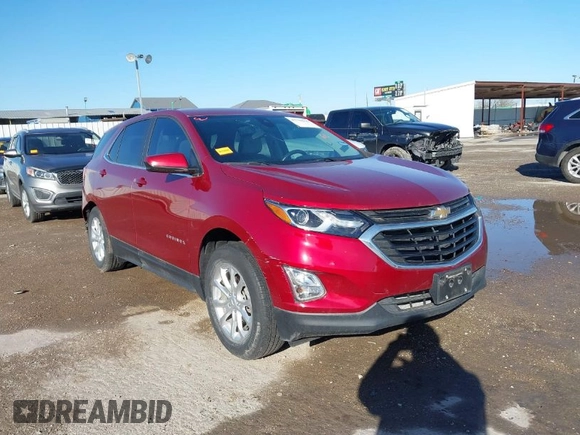 2021 Chevrolet Equinox LT with VIN 2GNAXKEV0M6135676, listed as a IAAI auction lot 41718035 with 30,951 mi miles. Bid and sale history available at carsss.com. Image 1.