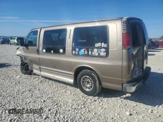 1997 GMC Savana with VIN 1GDFG15R9V1010302, listed as a Copart auction lot 88069445 with 242,106 mi miles and Salvage Title. Bid and sale history available at carsss.com. Image 2.