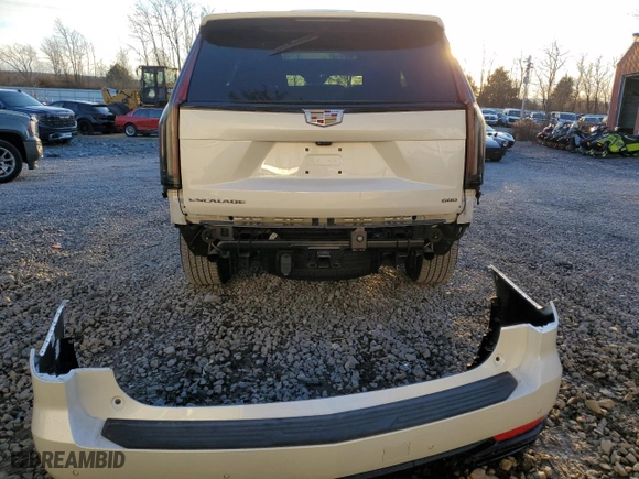 2022 Cadillac Escalade Sport Platinum with VIN 1GYS4GKL9NR313610, listed as a Copart auction lot 83071824 with 21,282 mi miles and Salvage Title. Bid and sale history available at carsss.com. Image 6.