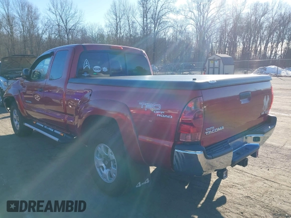 2006 Toyota Tacoma with VIN 5TEUU42N26Z245168, listed as a IAAI auction lot 41477409 with 197,462 mi miles. Bid and sale history available at carsss.com. Image 3.