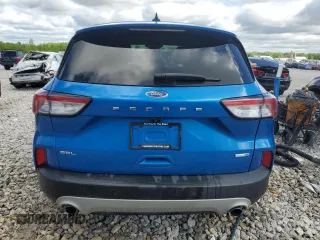 2020 Ford Escape SEL z VIN 1FMCU9H68LUB27229, wystawiony jako Copart lot #58032445 z przebiegiem 95 639 mil mil oraz Czysty tytuł • Clean title. Historia ofert i sprzedaży dostępna na DreamBid. Obrazek 6.