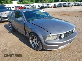 2006 Ford Mustang GT Deluxe with VIN 1ZVHT82HX65120389, listed as a IAAI auction lot 42444034 with 183,468 mi miles and . Bid and sale history available at DreamBid. Image 1.